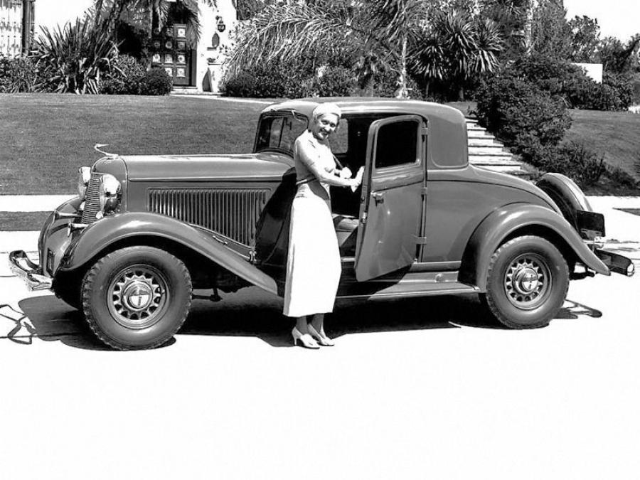 DeSoto Standard Coupe '1933